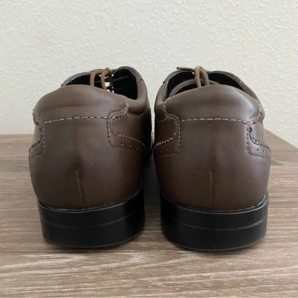 Rockport Dustyn Wingtip Leather Dress Shoes Adiprene Soles‎ Size 9 Brown
